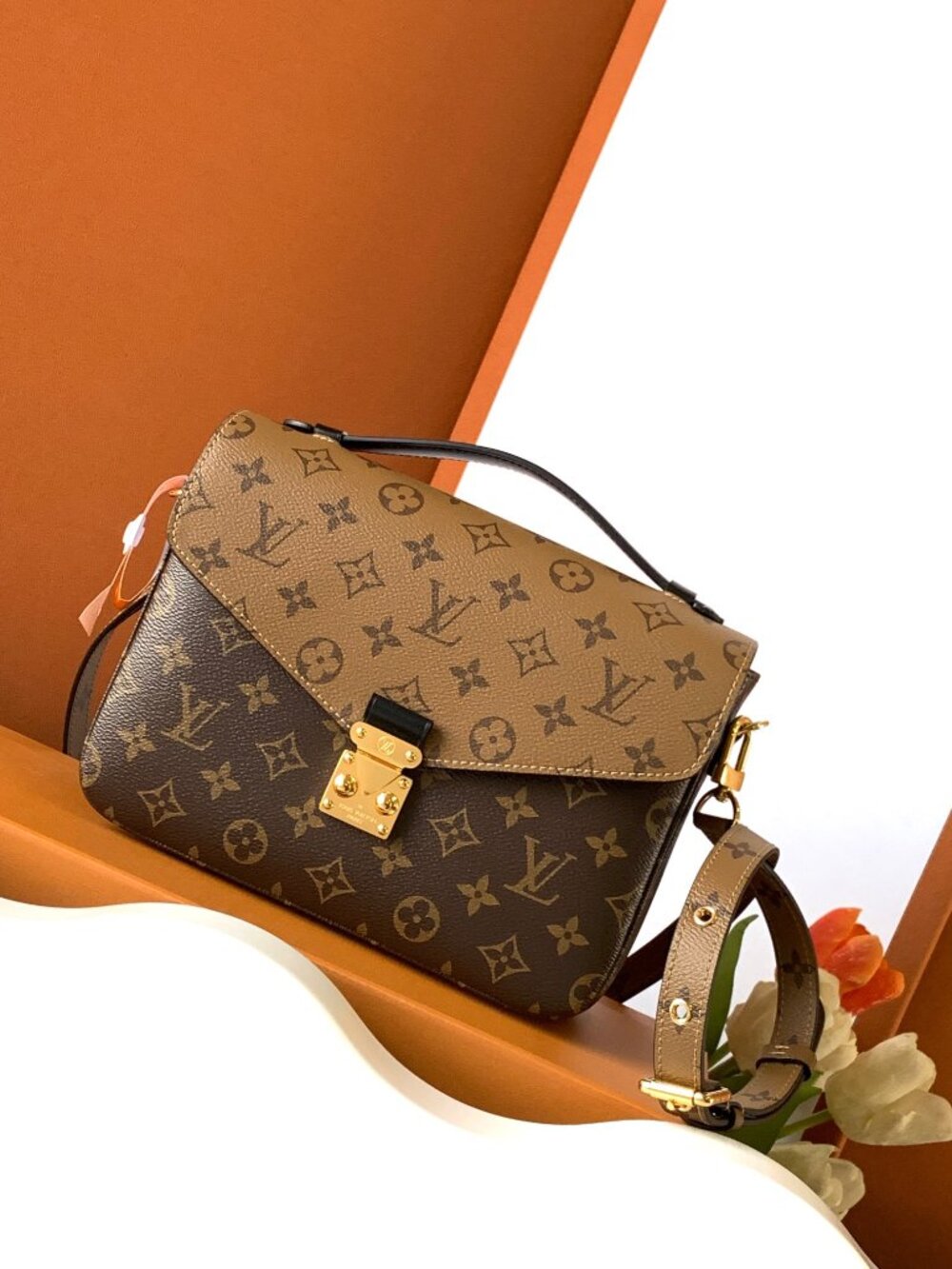 Brand new Louis Vuitton Pochette Métis Monogram Reverse bag with tags